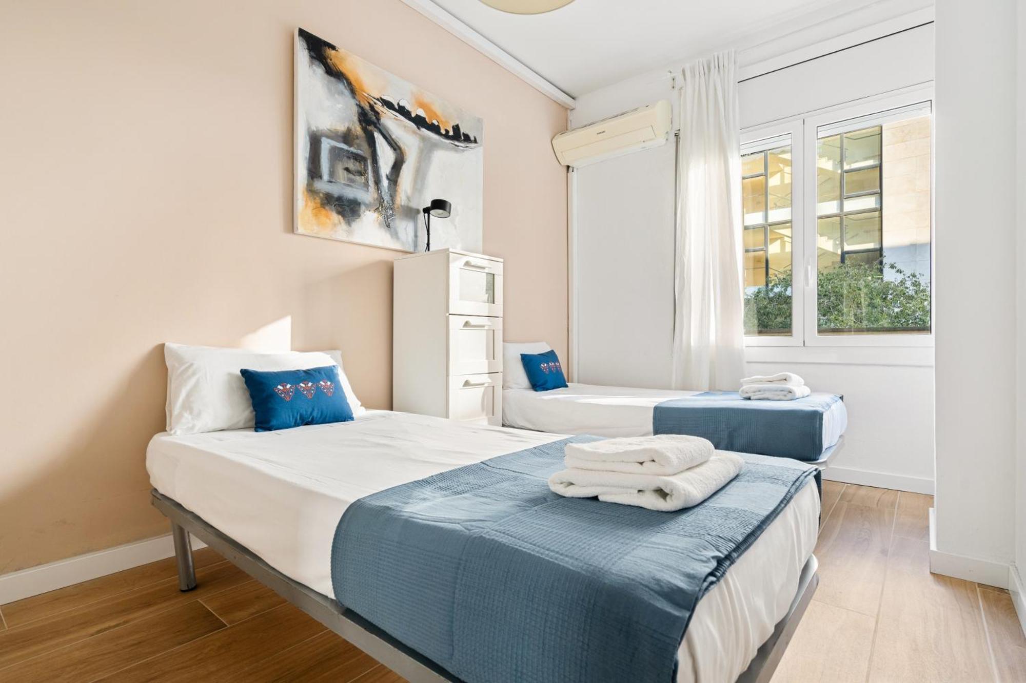 Fridays Flats Spacious 4Br Family Retreat 巴塞罗那 外观 照片